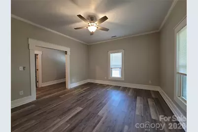 409 N 12th Street, Bessemer City, NC 28016 - Photo 9