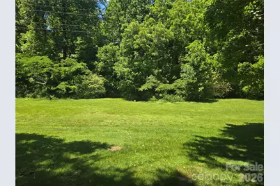 156 S Caldwell Avenue, Newton, NC 28658 - Photo 7
