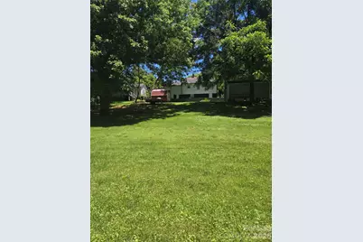 156 S Caldwell Avenue, Newton, NC 28658 - Photo 9