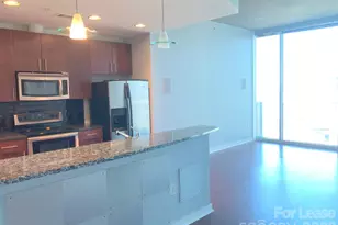 210 N Church St, Charlotte, NC 28202 - Photo 5