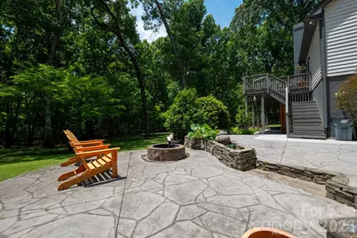9131 N Pine Hill Lane, Charlotte, NC 28215 - Photo 39