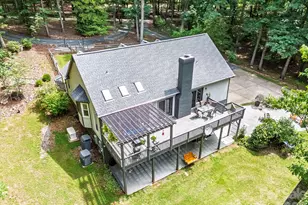 9131 N Pine Hill Ln, Charlotte, NC 28215 - Photo 5