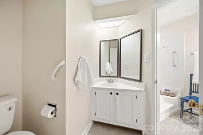 2500 #A Stradbrook Drive, Charlotte, NC 28210 - Photo 31