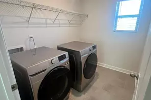 11908 Red Leaf Dr, Charlotte, NC 28215 - Photo 21