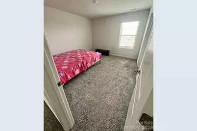 11908 Redleaf Drive, Charlotte, NC 28215 - Photo 17