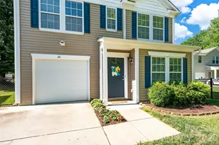 211 Wolf Creek Ln, Statesville, NC 28625 - Photo 3