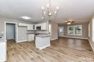 573 Wade Rd, Oakboro, NC 28129 - Photo 9