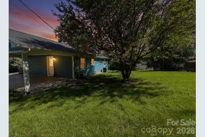 84 E Hunt Drive, Nebo, NC 28761 - Photo 3