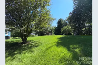 84 E Hunt Drive, Nebo, NC 28761 - Photo 15