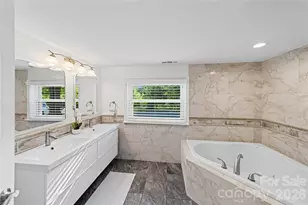 4220 Firwood Ln, Charlotte, NC 28209 - Photo 15