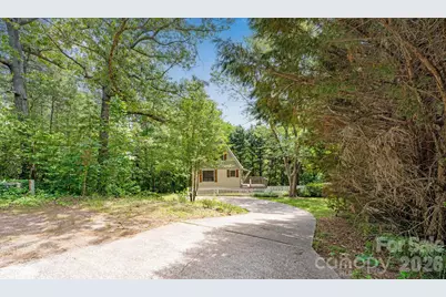 8347 Cedar Circle, Connelly Springs, NC 28612 - Photo 3