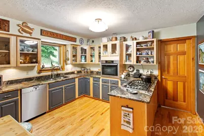 31 Valley Cove Place, Waynesville, NC 28785 - Photo 7