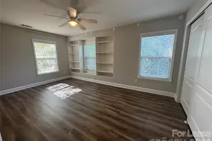 10921 Rousay Rd, Charlotte, NC 28278 - Photo 15