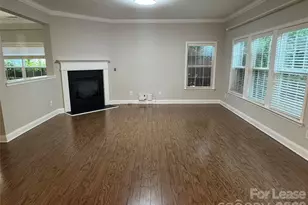 10921 Rousay Rd, Charlotte, NC 28278 - Photo 7
