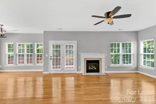 5010 Bellville Ct, Charlotte, NC 28269 - Photo 3