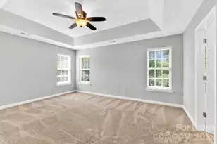 5010 Bellville Ct, Charlotte, NC 28269 - Photo 7