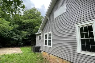 217 E Horah St, Salisbury, NC 28144 - Photo 3