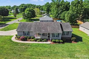 2720 Hill Top Dr, Salisbury, NC 28147 - Photo 3
