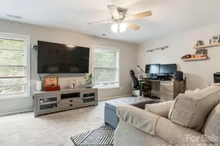 6801 Rollingridge Dr, Charlotte, NC 28211 - Photo 25