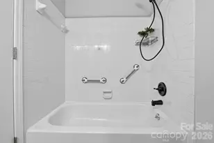 13501 Krislyn Woods Pl, Charlotte, NC 28278 - Photo 23