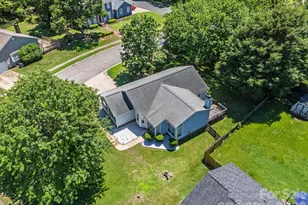 13501 Krislyn Woods Pl, Charlotte, NC 28278 - Photo 31
