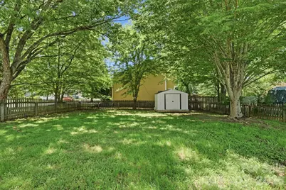 13501 Krislyn Woods Place, Charlotte, NC 28278 - Photo 27