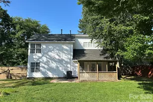 10220 Rockwood Rd, Charlotte, NC 28215 - Photo 23