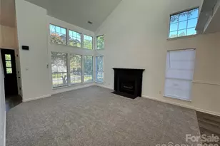 10220 Rockwood Rd, Charlotte, NC 28215 - Photo 5