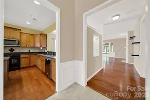15184 Legend Oaks Ct, Fort Mill, SC 29707 - Photo 5