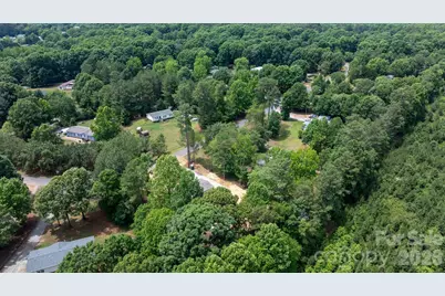 1331 Maiden Wood Circle, Maiden, NC 28650 - Photo 37