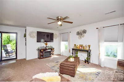 1341 McRae Avenue #8, Wadesboro, NC 28170 - Photo 9