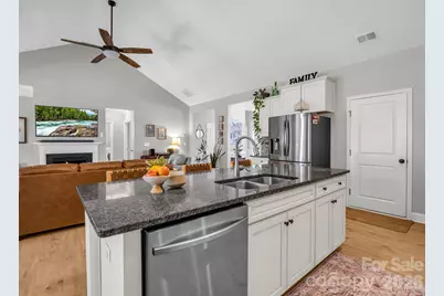 672 Ridgeville Crossing Drive, Inman, SC 29349 - Photo 19