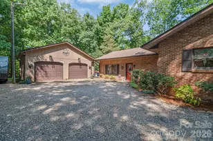 6806 Davis Rd, Waxhaw, NC 28173 - Photo 3