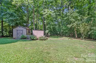 6806 Davis Rd, Waxhaw, NC 28173 - Photo 41