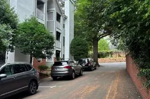 430 Queens Rd, Charlotte, NC 28207 - Photo 3
