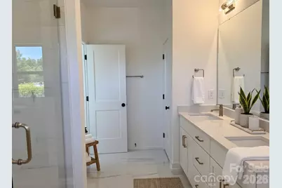 3922 Sarah Drive, Charlotte, NC 28217 - Photo 9