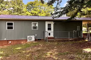 4009 Smokey Creek Rd, Lenoir, NC 28645 - Photo 27