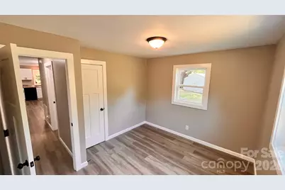 4009 Smokey Creek Road, Lenoir, NC 28645 - Photo 19