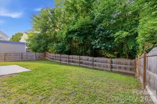 5229 Hawkins Meadow Ct, Charlotte, NC 28213 - Photo 45