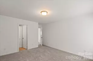 5229 Hawkins Meadow Ct, Charlotte, NC 28213 - Photo 31