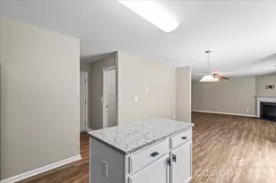 5229 Hawkins Meadow Ct, Charlotte, NC 28213 - Photo 25