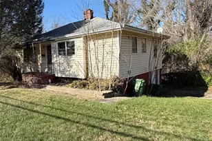 323 Pearson Dr, Asheville, NC 28801 - Photo 1