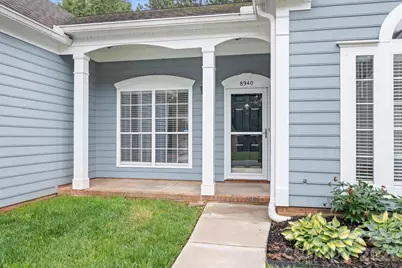 8940 Raven Park Drive, Charlotte, NC 28216 - Photo 3