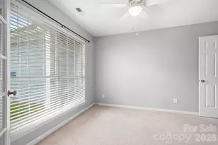 8940 Raven Park Dr, Charlotte, NC 28216 - Photo 25