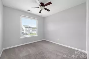 9535 Forest Path Dr, Charlotte, NC 28269 - Photo 27