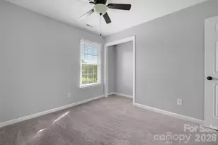 9535 Forest Path Dr, Charlotte, NC 28269 - Photo 27