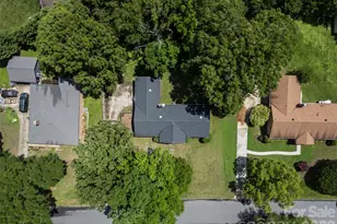 224 Sturbridge Dr, Charlotte, NC 28214 - Photo 27
