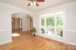 1015 Estate Ln, Matthews, NC 28104 - Photo 11