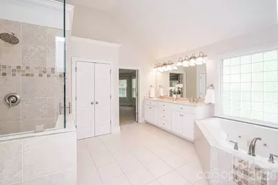 1015 Estate Lane, Matthews, NC 28104 - Photo 29