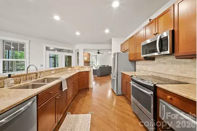 289 Fennel Dun Circle, Candler, NC 28715 - Photo 15
